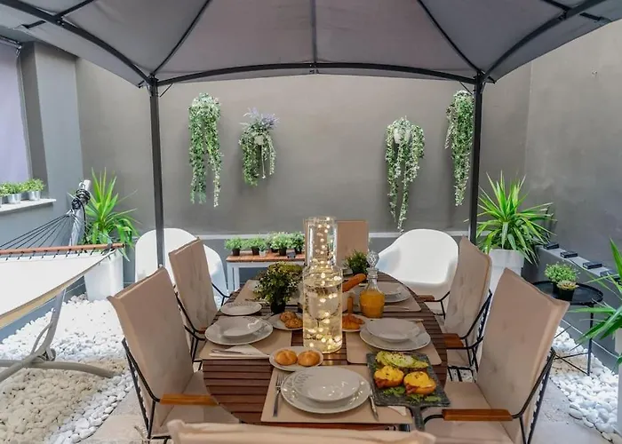 Aristotle Onassis Lux Apartment